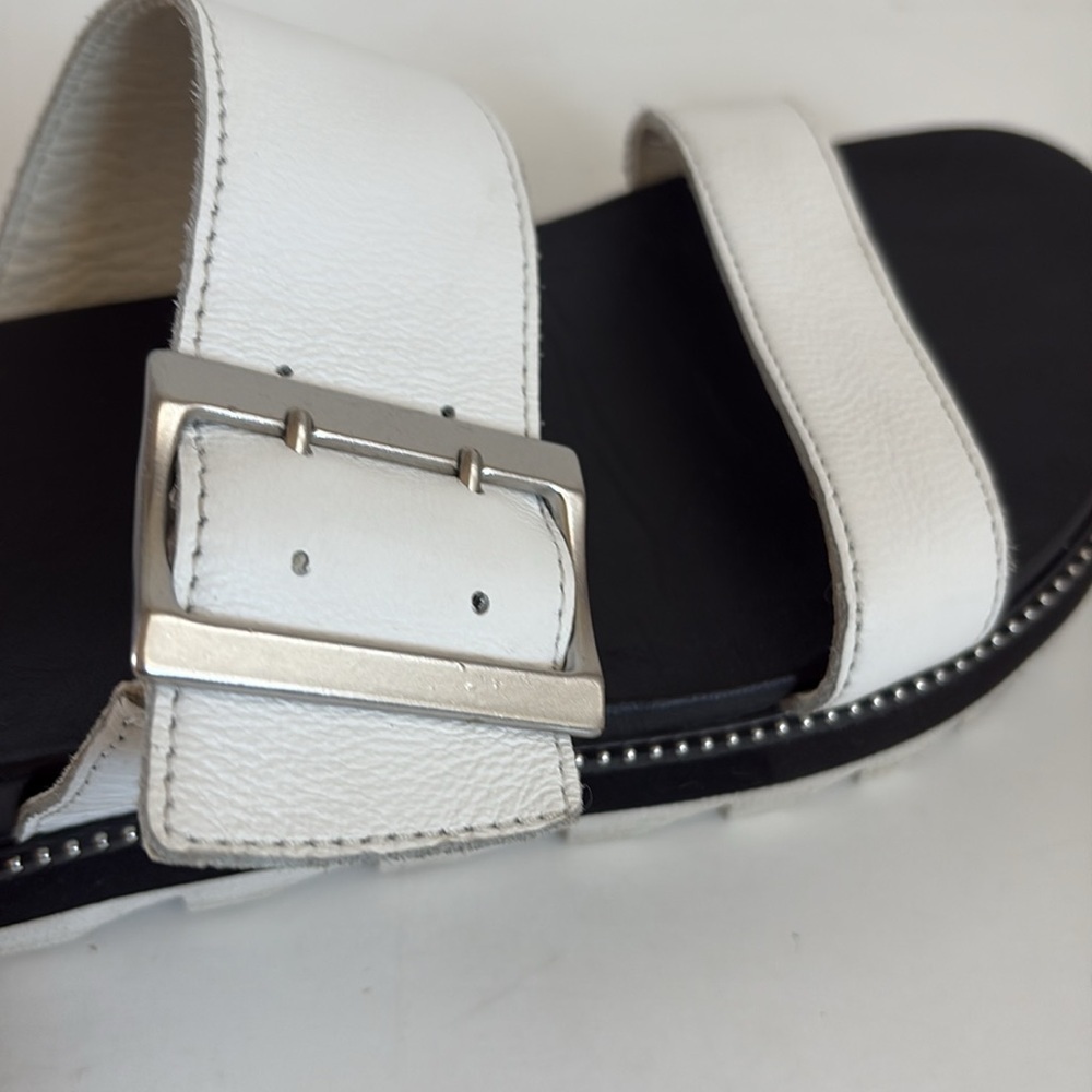 Sorel white Roaming Roaming Buckle Slides slide sandal slip on silver buckle - Picture 12 of 16
